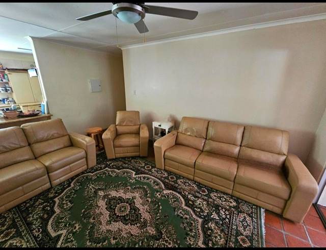 4 BEDROOM HOUSE FOR SALE IN WELTEVREDEN PARK